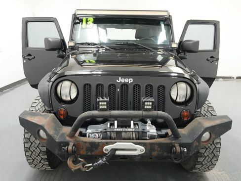 Used 2013 Jeep Wrangler Sport AWD/4WD image 23