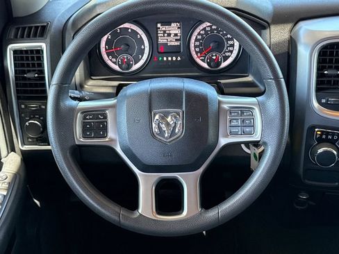 Used 2021 RAM 1500 Classic SLT RWD image 22