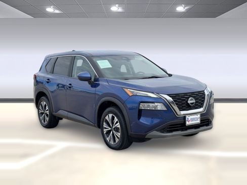 Used 2023 Nissan Rogue SV image 7