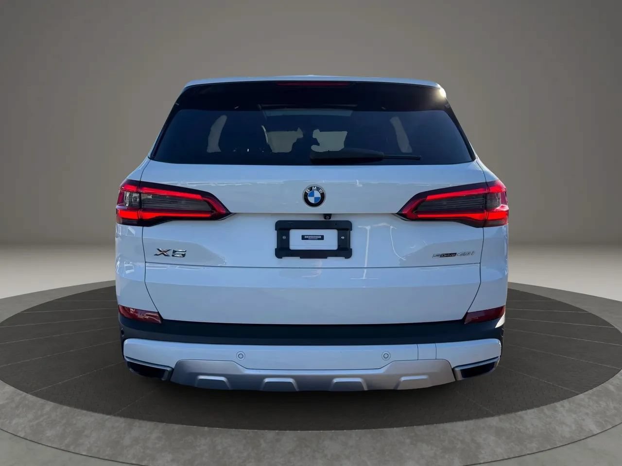Used 2020 BMW X5 sDrive40i w/ Convenience Package RWD image 4