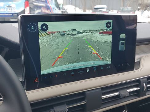 New 2026 Lincoln Corsair Premiere image 19