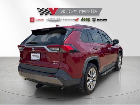 Used 2019 Toyota RAV4 Limited AWD/4WD image 5