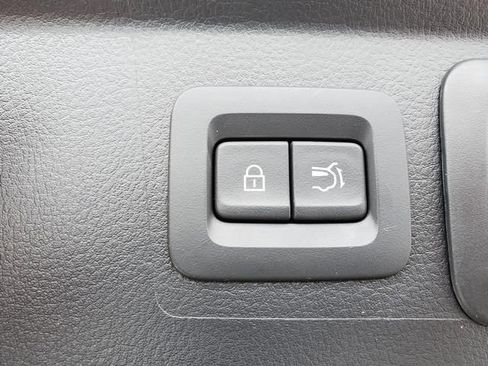 Used 2025 MAZDA CX-50 AWD 2.5 Turbo w/ Premium Pkg image 8