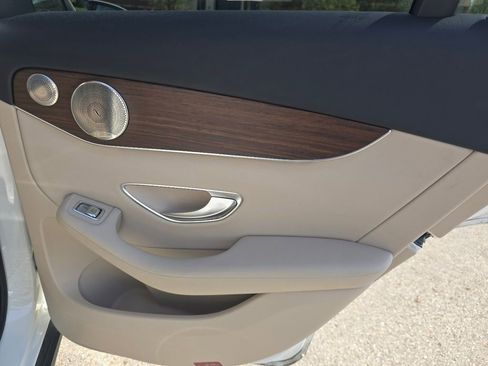 Certified 2021 Mercedes-Benz GLC 300 4MATIC image 25