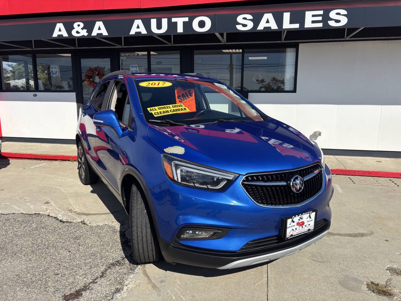 Used 2017 Buick Encore Essence FWD image 1