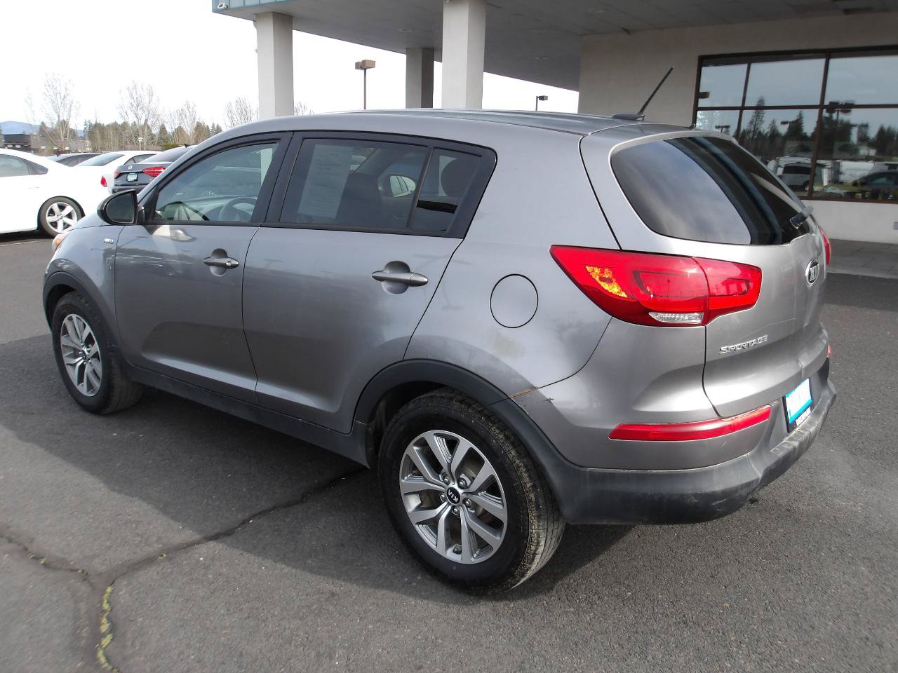 Used 2016 Kia Sportage LX AWD/4WD image 3
