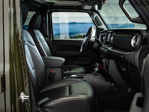 Used 2023 Jeep Wrangler Unlimited Rubicon 4xe w/ Cold Weather Group image 28