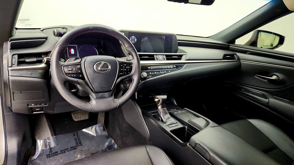 Used 2021 Lexus ES 250 w/ Accessory Package 2 AWD/4WD image 13