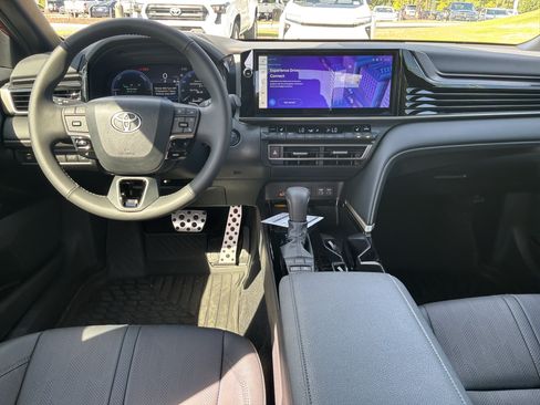 Used 2026 Toyota Camry XSE FWD image 29