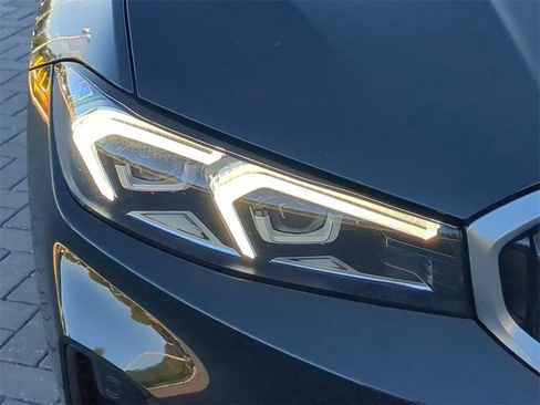 New 2025 BMW 330i xDrive Sedan w/ Premium Package image 10