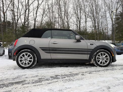 Used 2020 MINI Cooper Classic image 12