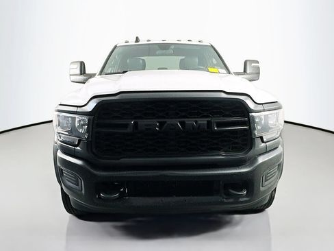 Used 2023 RAM 5500 Tradesman w/ Max Tow Package AWD/4WD image 2
