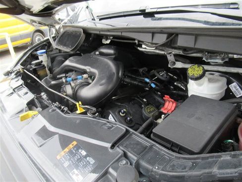 Used 2018 Ford Transit 250 148 High Roof image 24