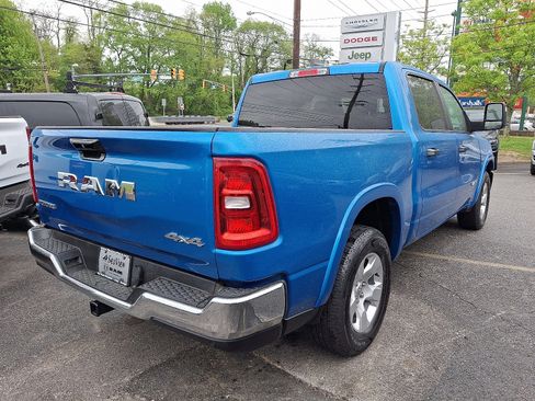 Certified 2025 RAM 1500 Big Horn w/ Trailer Tow Group AWD/4WD image 6