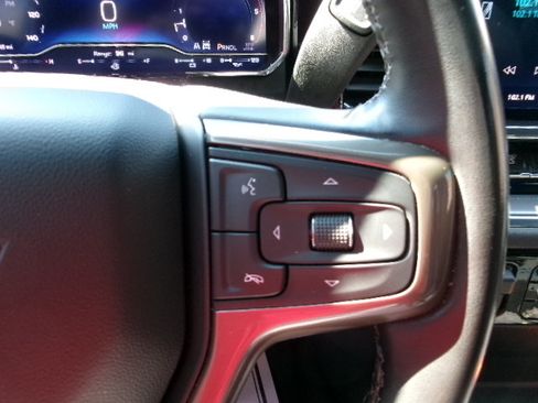 Used 2024 Chevrolet Silverado 2500 High Country w/ High Country Premium Package AWD/4WD image 25