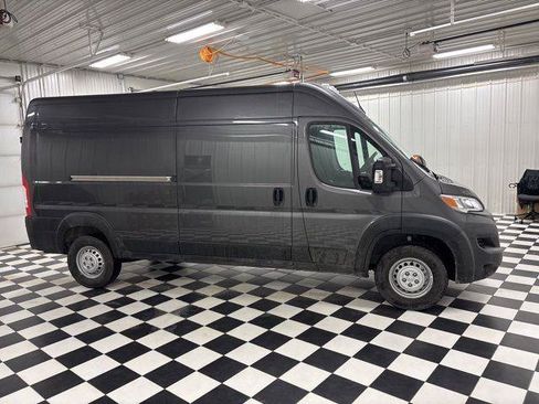 New 2026 RAM ProMaster 2500 FWD image 3