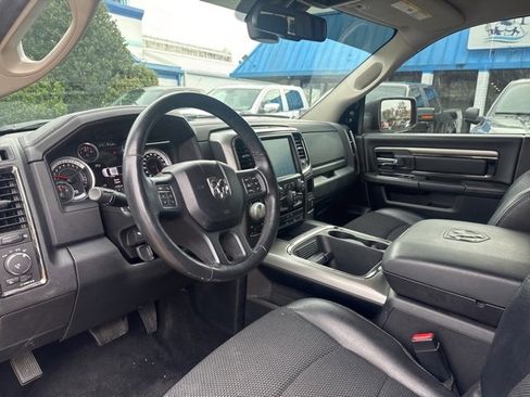 Used 2016 RAM 1500 Sport w/ Black Ram 1500 Sport Group image 10