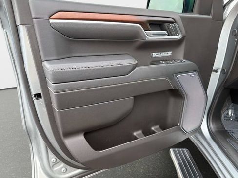 Used 2026 GMC Sierra 1500 Denali AWD/4WD image 17