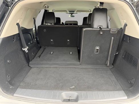 Used 2022 Nissan Pathfinder SL image 45