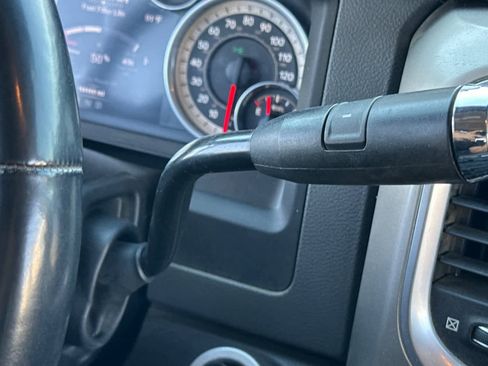 Used 2014 RAM 2500 Big Horn image 24