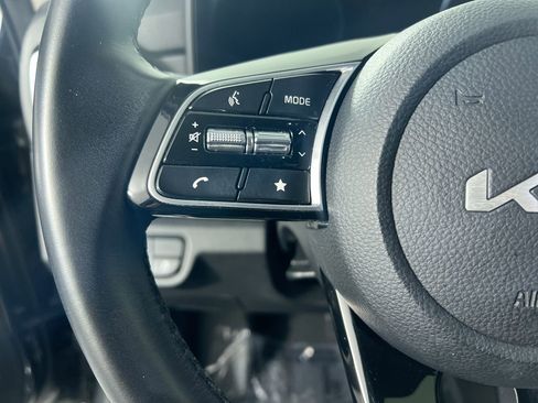 New 2026 Kia Seltos EX image 17