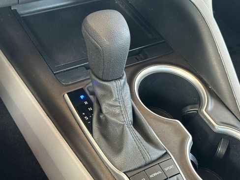 Certified 2024 Toyota Camry LE FWD image 25