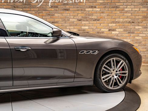 Used 2017 Maserati Quattroporte S GranLusso Q4 image 15