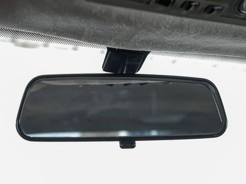 Used 2002 Aston Martin DB7 Vantage image 25