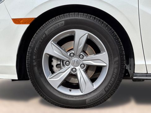Used 2018 Honda Odyssey EX-L image 13