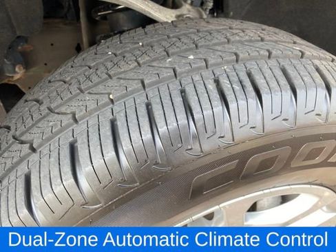 Used 2021 Chevrolet Silverado 1500 LT w/ Convenience Package II image 17