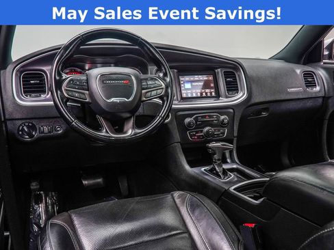 Used 2020 Dodge Charger SXT w/ Leather Interior Group RWD image 18