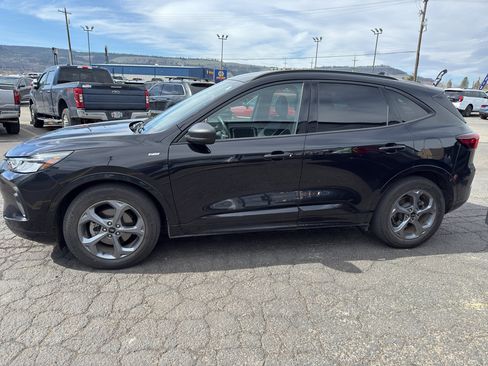 Used 2023 Ford Escape ST-Line w/ Tech Pack #1 image 2