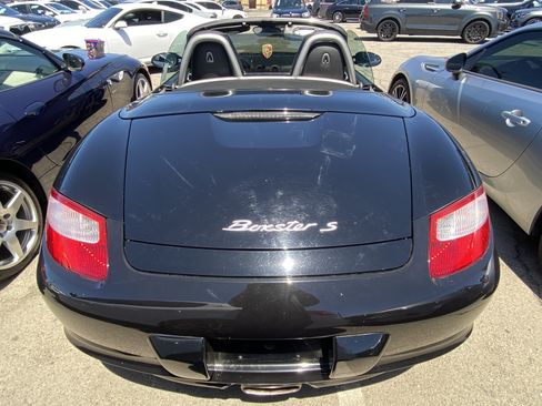Used 2005 Porsche Boxster RWD image 21
