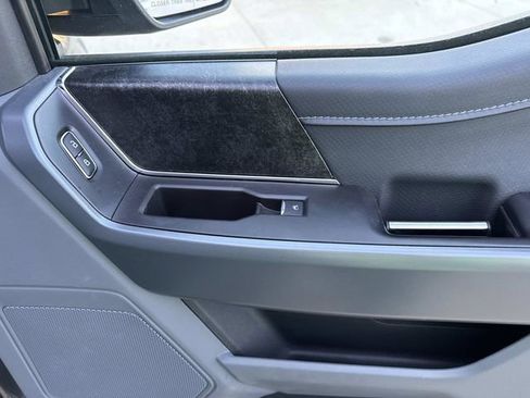 Used 2022 Ford F150 XLT w/ Equipment Group 302A High image 16