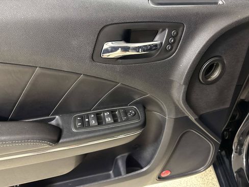 Used 2013 Dodge Charger R/T RWD image 16