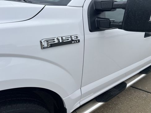 Used 2019 Ford F150 XLT image 12