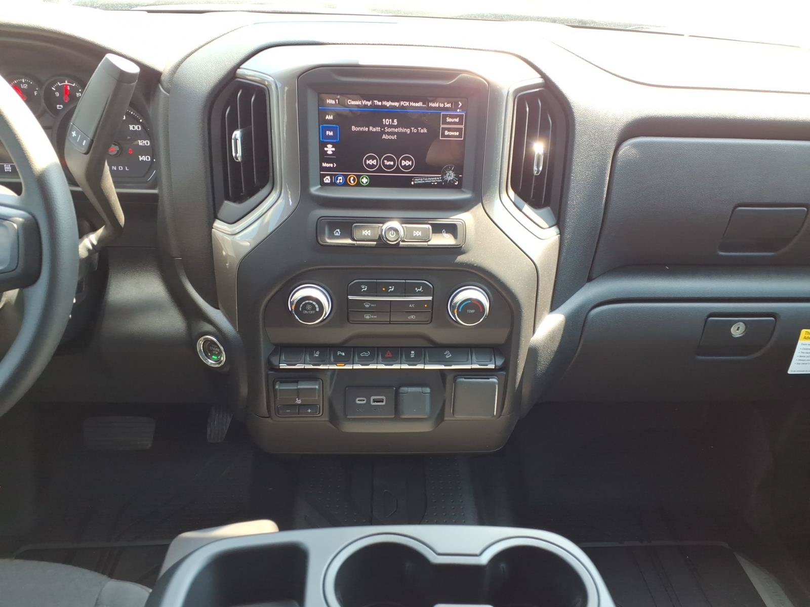New 2026 Chevrolet Silverado 2500 Custom w/ Custom Value Package AWD/4WD image 19