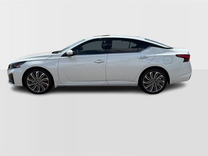New 2025 Nissan Altima 2.5 SL