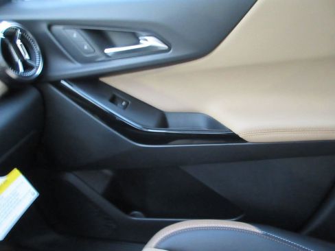 New 2026 Chevrolet Equinox ACTIV w/ Convenience Package III image 33