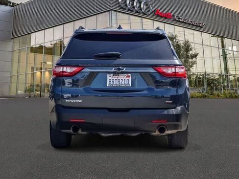 Used 2020 Chevrolet Traverse RS w/ LPO, Cargo Package FWD image 5
