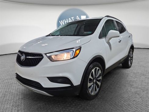 Used 2022 Buick Encore Preferred w/ Safety Package image 8
