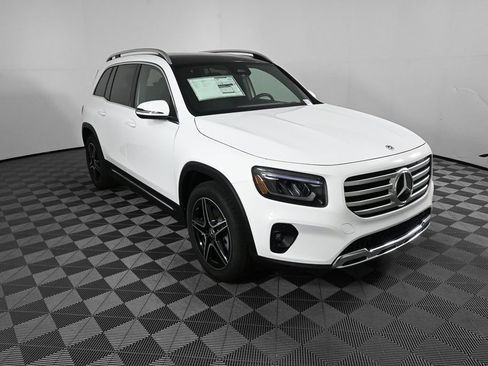 New 2026 Mercedes-Benz GLB 250 image 25