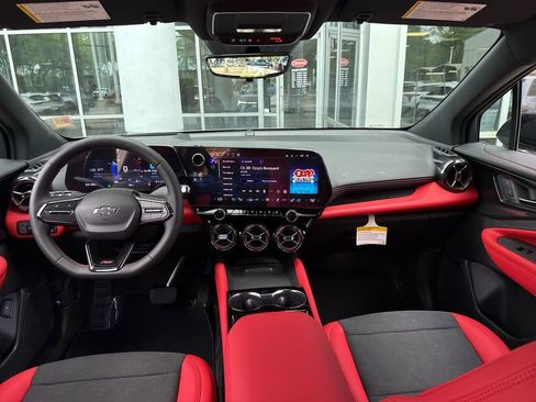 Used 2025 Chevrolet Blazer EV RS image 14