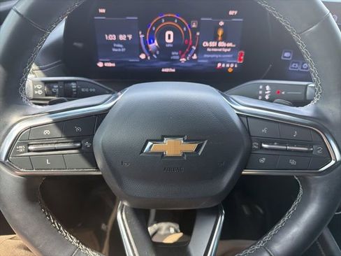 Used 2024 Chevrolet Traverse LT image 14