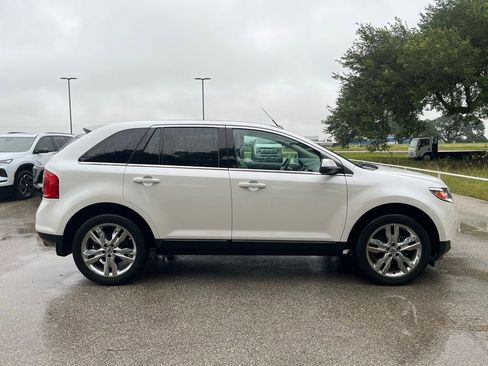 Used 2014 Ford Edge Limited w/ Equipment Group 301A FWD image 4