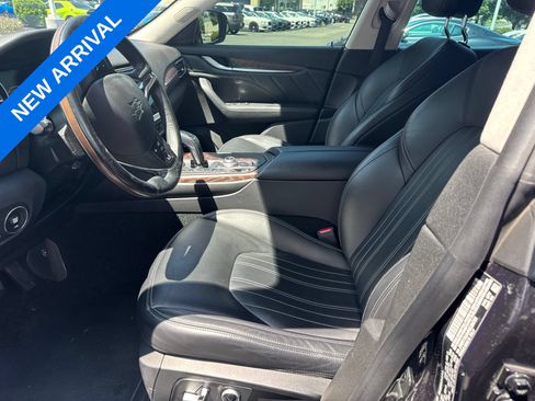 Used 2022 Maserati Levante GT AWD/4WD image 6