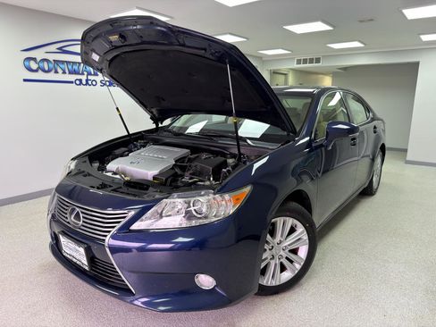 Used 2014 Lexus ES 350 w/ Premium Package FWD image 34