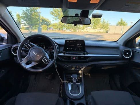 Used 2023 Kia Forte LXS FWD image 12