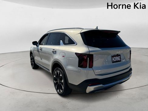 New 2026 Kia Sorento EX AWD/4WD image 5