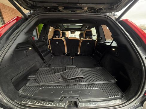 Used 2016 Volvo XC90 T6 Momentum w/ Protection Package Plus image 15